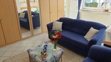 TV, DVD player, stereo