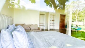Desk, blackout curtains, free WiFi, bed sheets