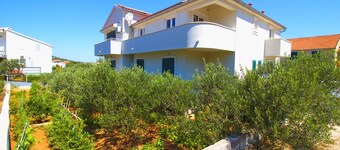 Apartment Rosana - New two-bedroom apartment with sea view