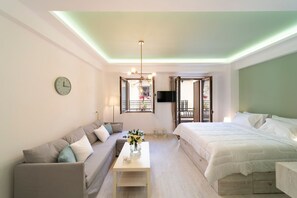 1 habitación, tabla de planchar con plancha, wifi y ropa de cama 