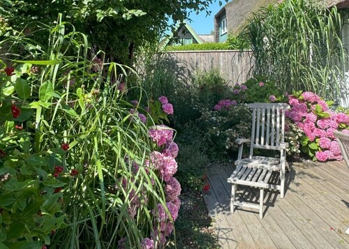 Quaint vacation home with charm in the Baltic seaside resort of Ahrenshoop