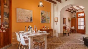 Maison, 3 chambres, terrasse | Restauration