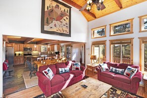 TV, lareira, pebolim