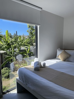 Exclusive-dobbeltværelse | Pengeskab på værelset, mørklægningsgardiner, lydisolering