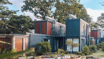 Fachada de la propiedad