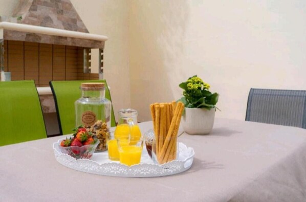 Villa, 5 slaapkamers, roken, balkon | Buiten dineren