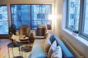 TV connectée, jeux vidéo, livres