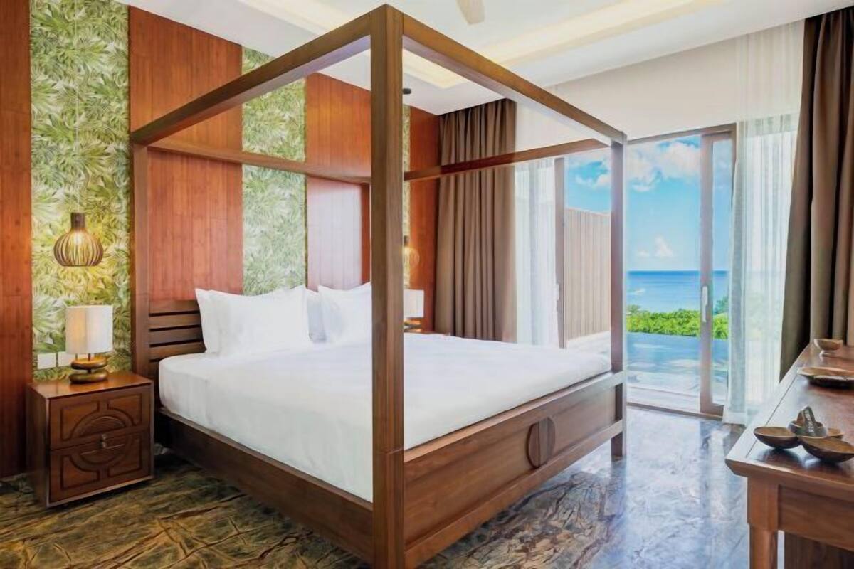 1 habitación, minibar y caja de seguridad en la habitación
