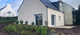 Sainte-Marine, house with garden, near the beach