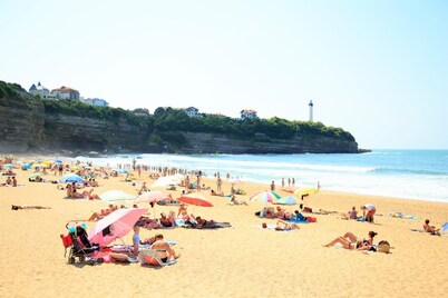 🌟 T4 cosy et modern in the heart of Anglet, beach at 5 min, parking & wifi