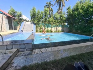 15 piscines extérieures