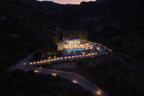 Front of property - Segreto Del Lusso (Zakynthos)