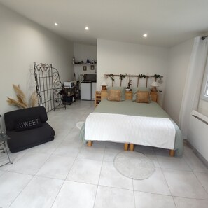 1 Schlafzimmer, WLAN, Bettwäsche