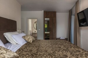 3 quartos, ferros/tábuas de passar roupa, Wi-Fi, roupa de cama