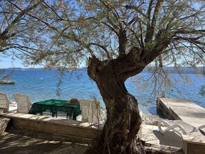 Outdoor dining - Azure Apartments By The Sea with 2 Bedrooms (Omis)