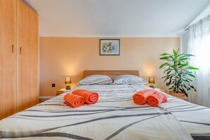 4 chambres, Wi-Fi, draps fournis