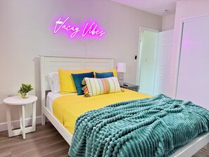 4 bedrooms, desk, iron/ironing board, travel crib