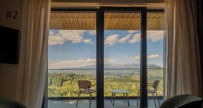 The Pines Bucegi Lodge