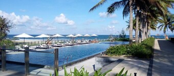 Ocean Villa Da Nang 4BR 5 Beds, Private Pool and Kitchen