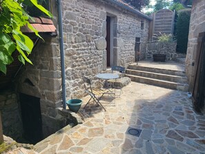 บริเวณภายนอก