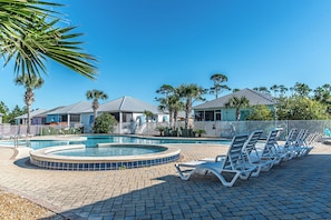 House, 3 Bedrooms, Balcony, Garden View | Pool