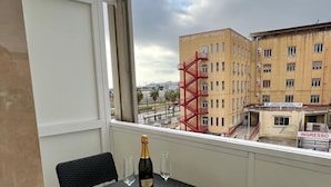 Deluxe Double Room, Balcony, Sea View | Desk, WiFi (free) - Allegria napoletana (Naples)
