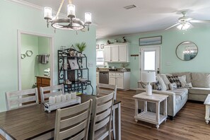 House, 3 Bedrooms, Smoking, Balcony | Dining room - 6032 Rookery 3 Sandy Blessings Over Looks Pool With Easy Access (Gulf Shores)