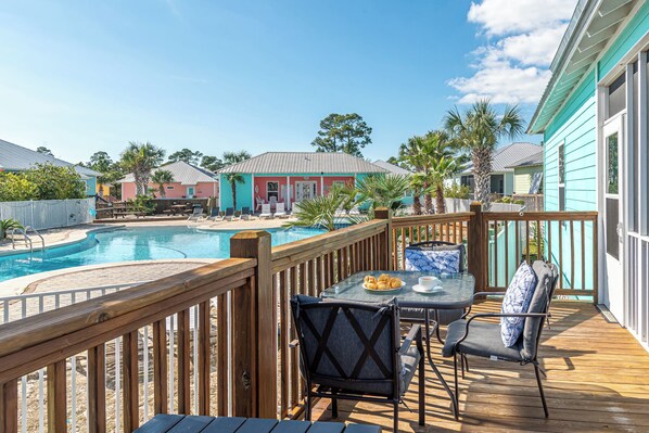 House, 3 Bedrooms, Smoking, Balcony | Outdoor dining - 6032 Rookery 3 Sandy Blessings Over Looks Pool With Easy Access (Gulf Shores)