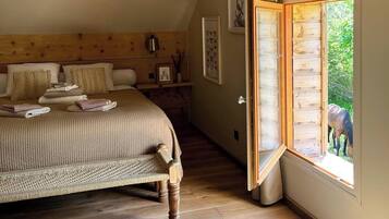 5 chambres, fer et planche Ă repasser, Wi-Fi, draps fournis