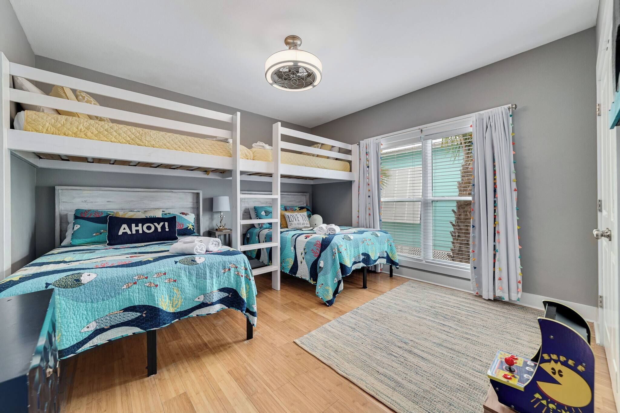 Bungalow, 3 phòng ngủ, ban công, quang cảnh vườn | 3 phòng ngủ 