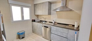 Fridge, microwave, oven, dishwasher