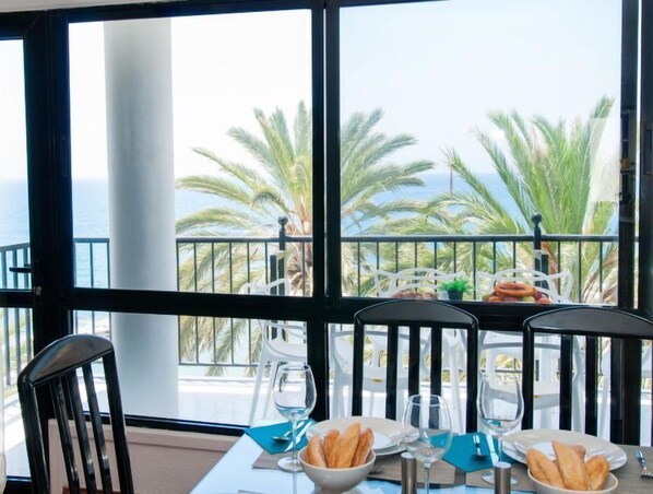 Villa, 5 Bedrooms, Terrace | Balcony