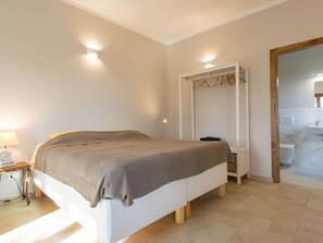 1 bedroom, travel crib, free WiFi - Cosy apartment for 2 people with A/C, pool, WIFI and pets allowed (Fucecchio)