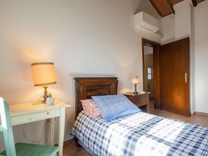 2 Schlafzimmer, Reisekinderbett, kostenloses WLAN