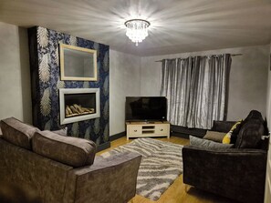 Living area - Peaceful Detached Home Tunstall Drive Accrington (Accrington)