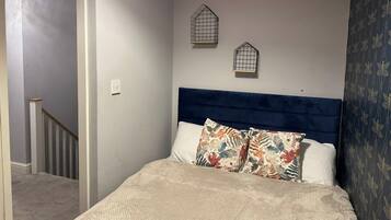 4 bedrooms, free WiFi, bed sheets