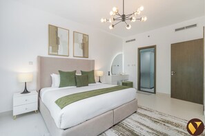 Luxury Apartment, City View | 2 bedrooms, Egyptian cotton sheets, premium bedding, in-room safe