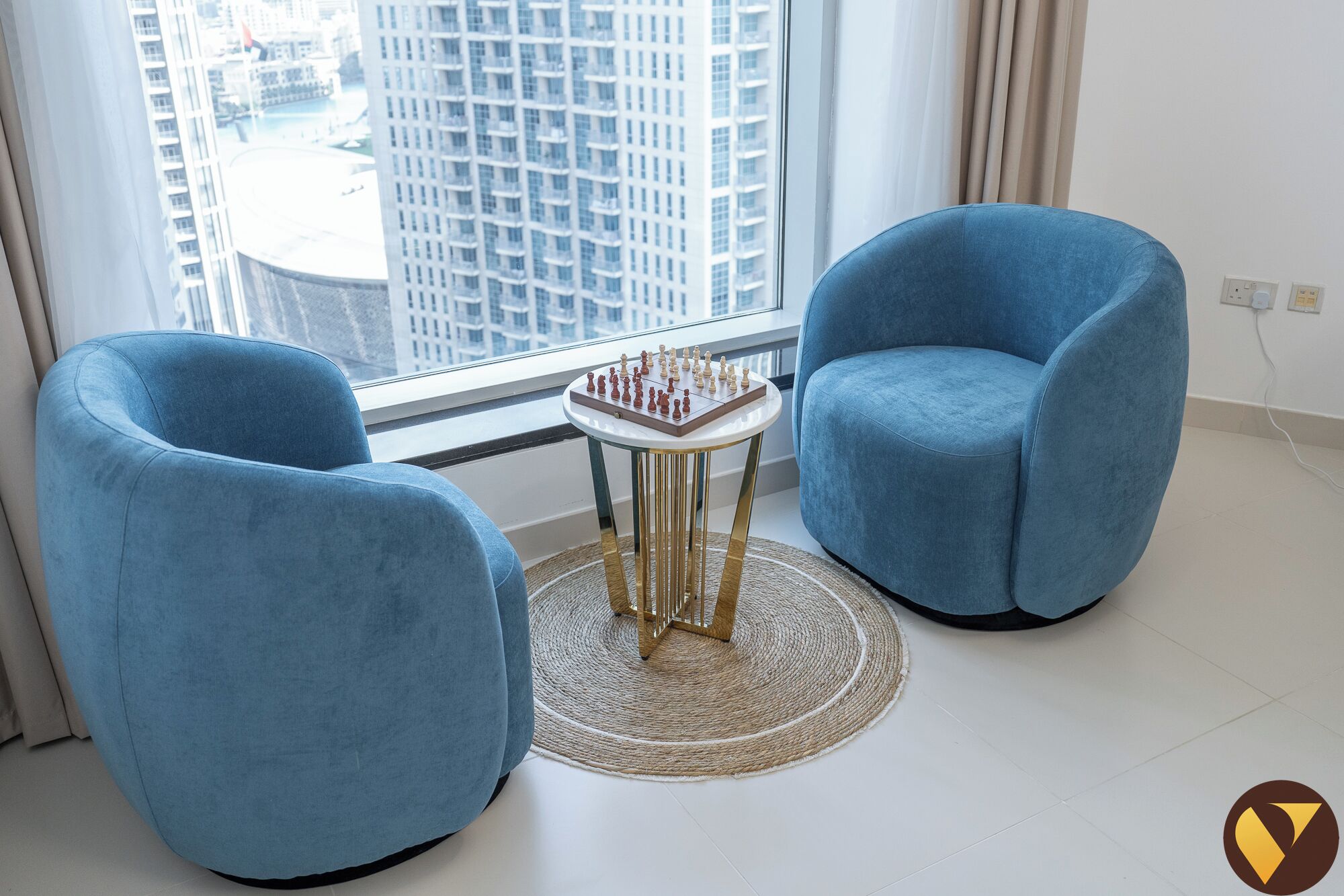 Luxury Apartment, City View | Living area