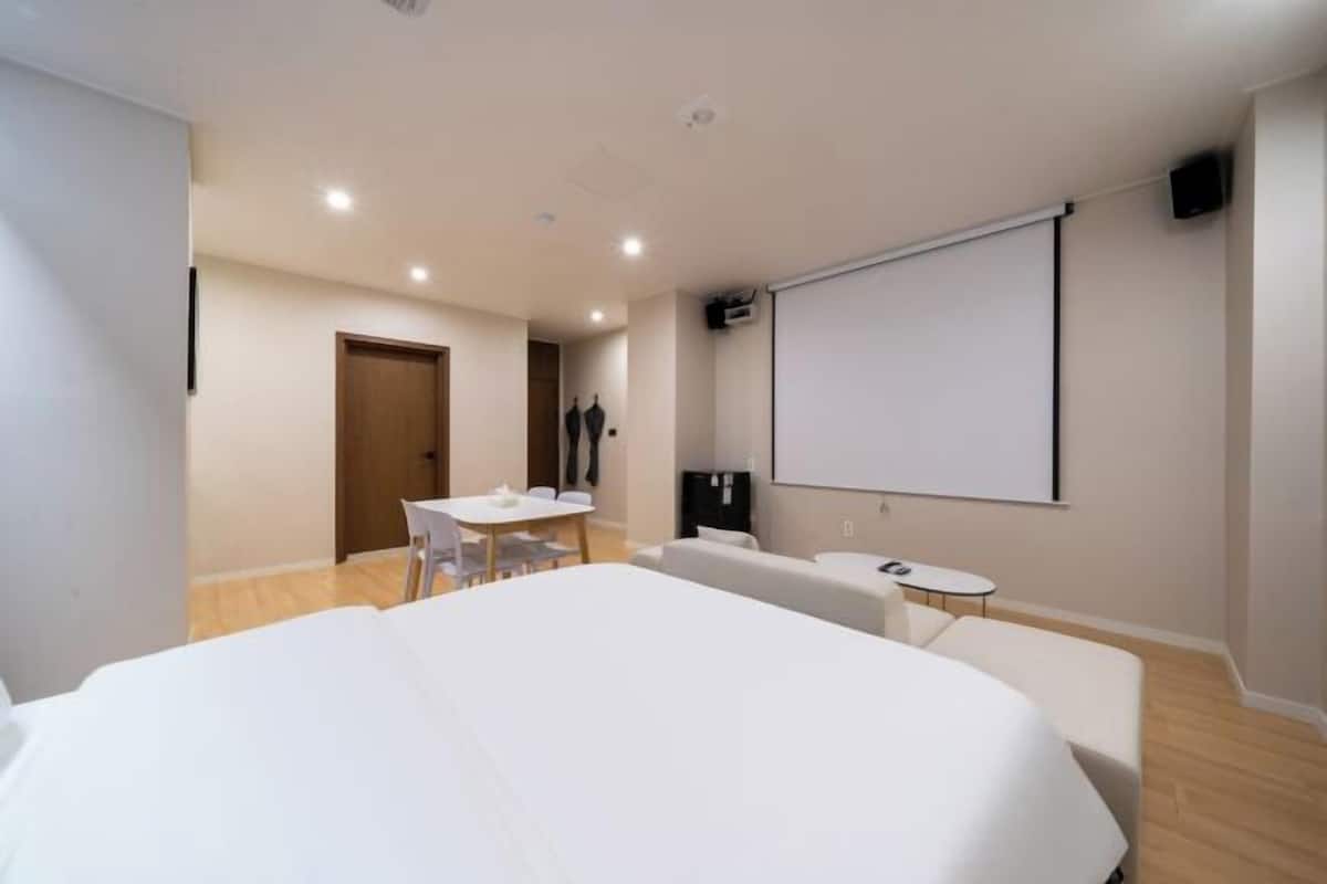 1 camera, biancheria da letto di alta qualità, copriletto in piuma