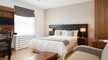 3 dormitorios, tabla de planchar con plancha, wifi