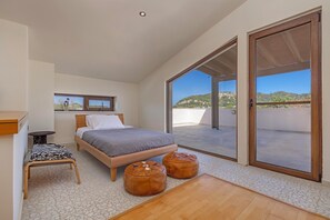 5 bedrooms, in-room safe, iron/ironing board, free WiFi