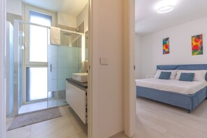 1 bedroom, iron/ironing board, travel crib, free WiFi