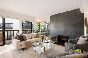 Smart TV, fireplace, printers