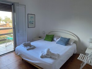 7 Schlafzimmer, Bügeleisen/Bügelbrett, WLAN, Bettwäsche