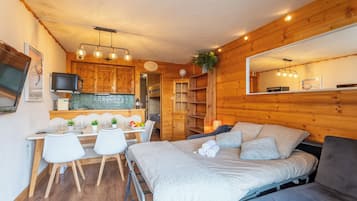 Apartemen Mewah, pemandangan gunung | 1 kamar tidur dan seprai premium