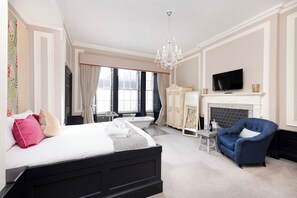 Family Apartment, City View