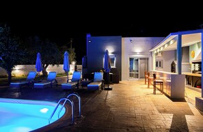Terrace/patio - Old Olive Tree Cottage (Adiakopos)