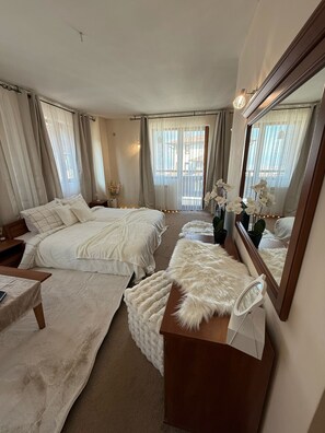 1 chambre, fer et planche à repasser, Wi-Fi, literie fournie