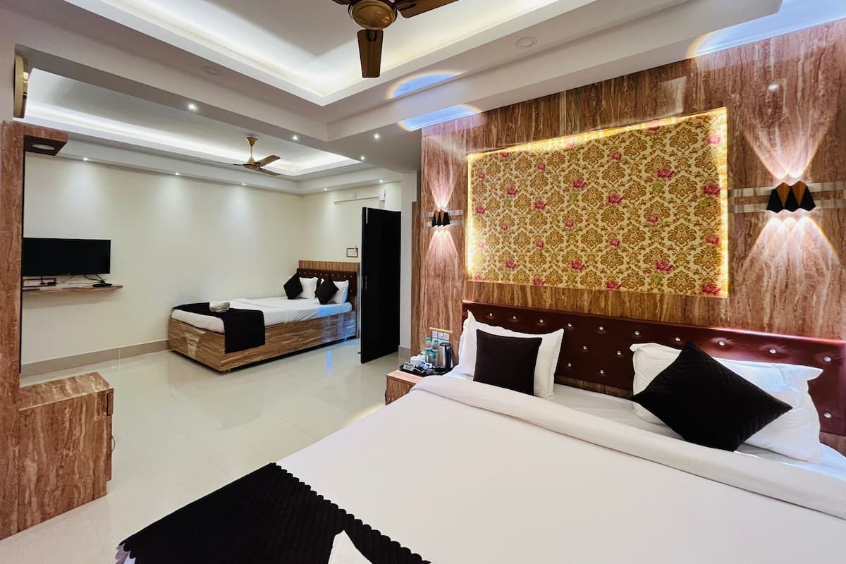 Superior Quadruple Room, River View | Soundproofing, free WiFi