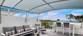 Cotton Tree Beach Front 3 Bedroom Townhouse